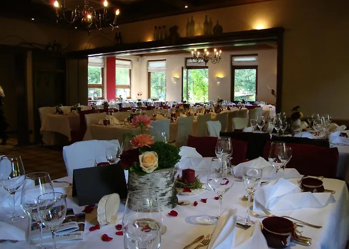 Restaurant Paradeismuehle 酒店 3*